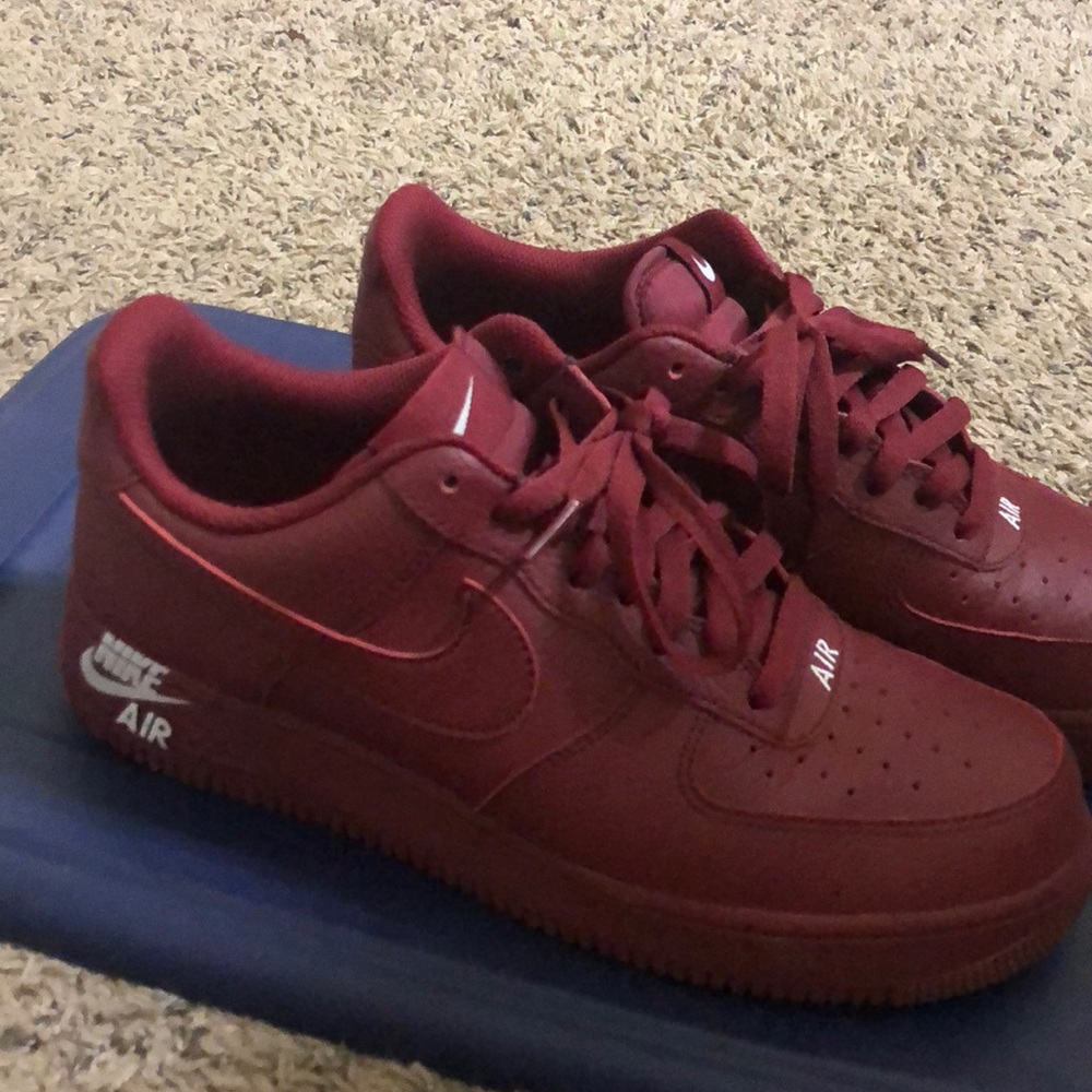 Burgandy Airforce 1